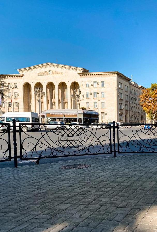 Готель 21 На удачу Руставі Екстер'єр фото